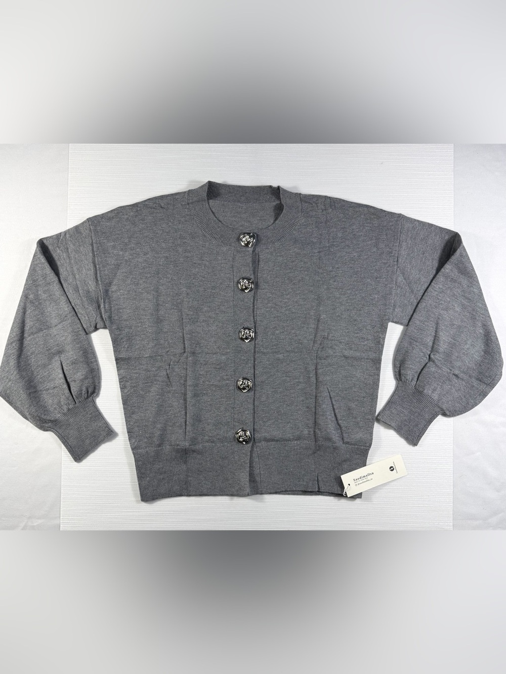 Saodimallsu Gray Knit Cardigan Rose Button Long Sleeve Women’s Size M NWT